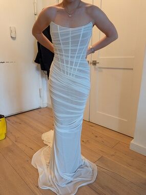 Blanc Kyha wedding dress